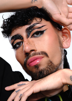 Euphoria looks, Euphoria makeup, Rhinestone makeup , Rhinestone nails, Face gems, Face jewels, edgy nails, edgy makeup